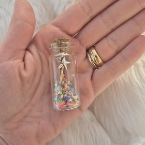 Miniatyr trollstav i ett litet glas, tandfégåva, trädgårdsfédamm, miniatyrféstav för barn bild 3