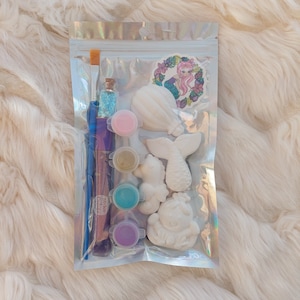 Paint Your Own Mermaid Figures Craft Kit: Party Favor