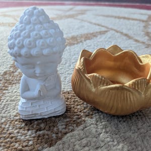 Ceramic decoration small Buddha and lotus flower candle holder