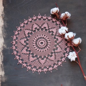 Round Antique Rose Crochet Doily, Lace Doily, Vintage Style Doily,  cream rose Crochet doilies, Doilies, Vintage doilies, Table centerpiece