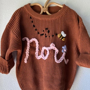 Personalized Baby Name Sweater Hand Embroidered Knit Name Sweater for Kids Custom Knit Infant Jumper Newborn Gift handmade sweater 画像 9