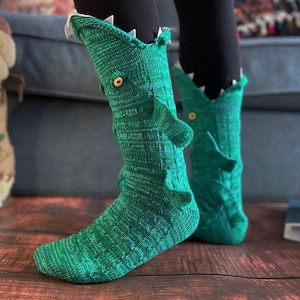 Christmas gift, Funny Novelty Crocodile socks,  Wacky animal knitting socks, Party Socks, One Size Unisex Sock, special Gift for her him,