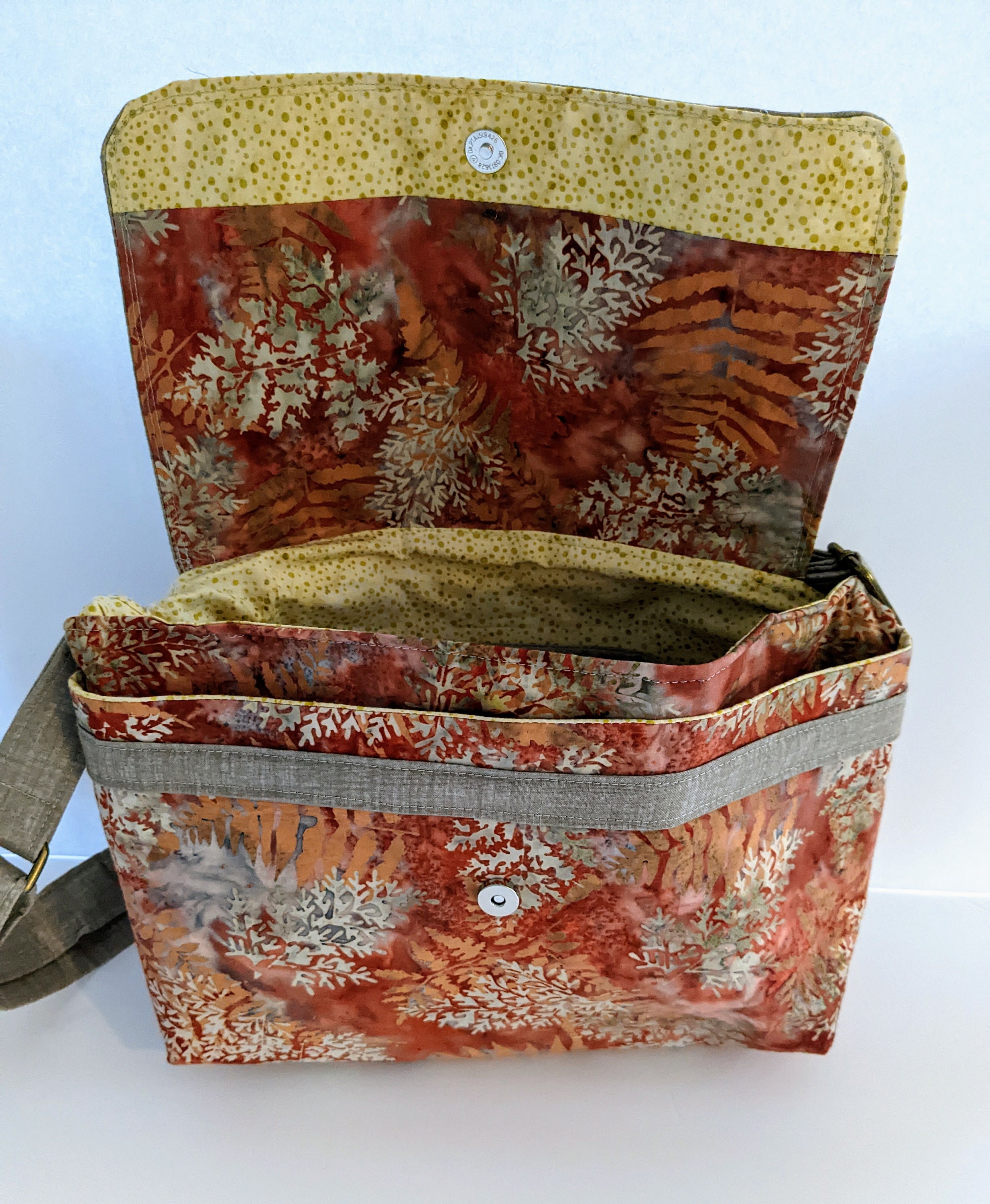 MESSENGER BAG 25 IN ORANGE MIX CREAM TRIANGLE PATTERN EMBROIDERED FABRIC
