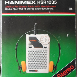 HANIMEX Sony Walkman Style Radio Model HSR 1035 with MDR-4 inspired Stereo Headphones, Like New in Box
