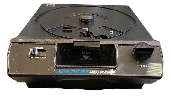 KODAK 35MM Slide Projector Model 4000, Includes Carousel, New Bulb