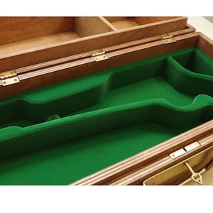 Houten doos voor revolver en accessoires - geolied