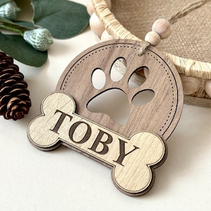 Décoration de Noël personnalisée pour chien 2024 | Cadeaux pour amoureux des chiens | Médaillon pour bas de Noël découpé au laser | Ornement de patte personnalisé | Cadeau pour amoureux des animaux