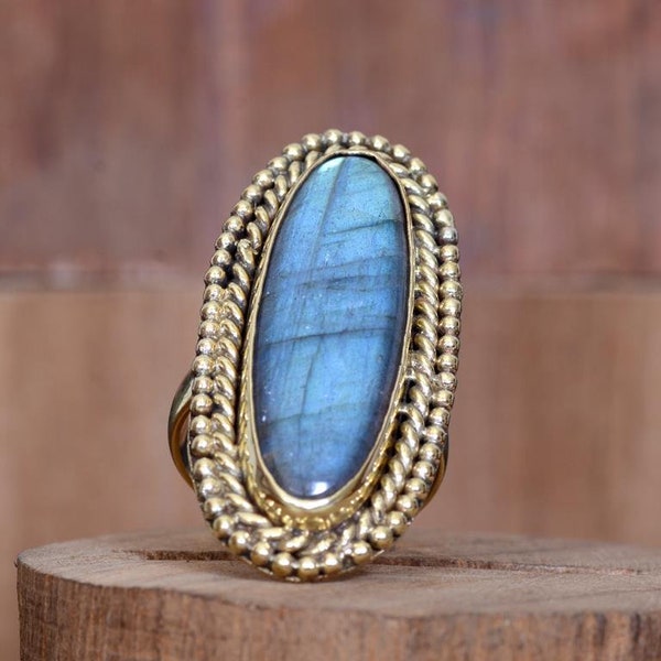 Gold Brass Ring with Striking Labradorite - Blue flash spectrolite oval-shaped stone - Large natural stone ring