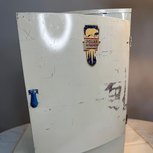 Vintage Tin Toy Wolverine Polar Ice Box Refrigerator with Ice Cube Tray and Miniature Ice Cubes, Eggs carton, Butter carton & Bacon carton