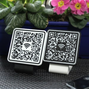QR-code met wifi-teken en magnetische standaard – deel eenvoudig wifi-internet met vrienden en familie thuis