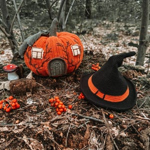 Crochet Halloween Pumpkin Pattern, Amigurumi Pumpkin, English & Spanish (PDF)