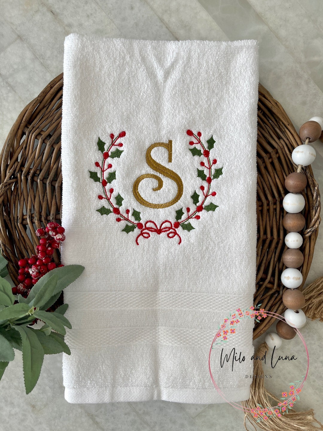 Personalized Hand Towels, Christmas Towels, Monogram Towels, Christmas