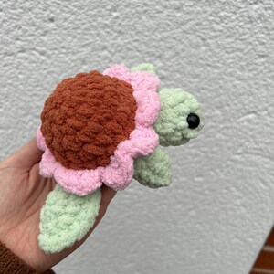Flower turtle crochet pattern