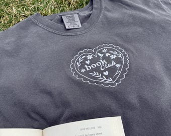 Book club floral heart comfort colors T-shirt, readers gift, bookish gifts, bookish merch