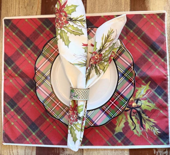 Christmas Napkin Holly and Ivy, Original Art by Shannon Doyle Cotton, Holiday Table Decor