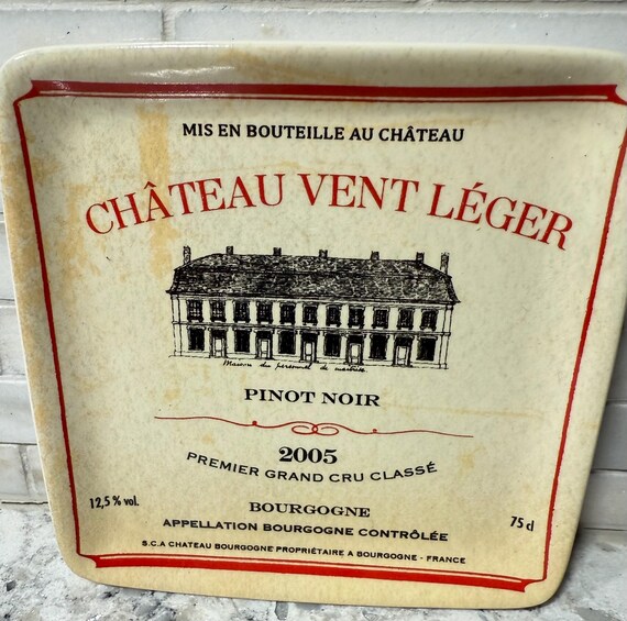 Vintage French Wine Label Trinket Dish – Château Vent Léger Pinot Noir 2005, Burgundy-Inspired Décor