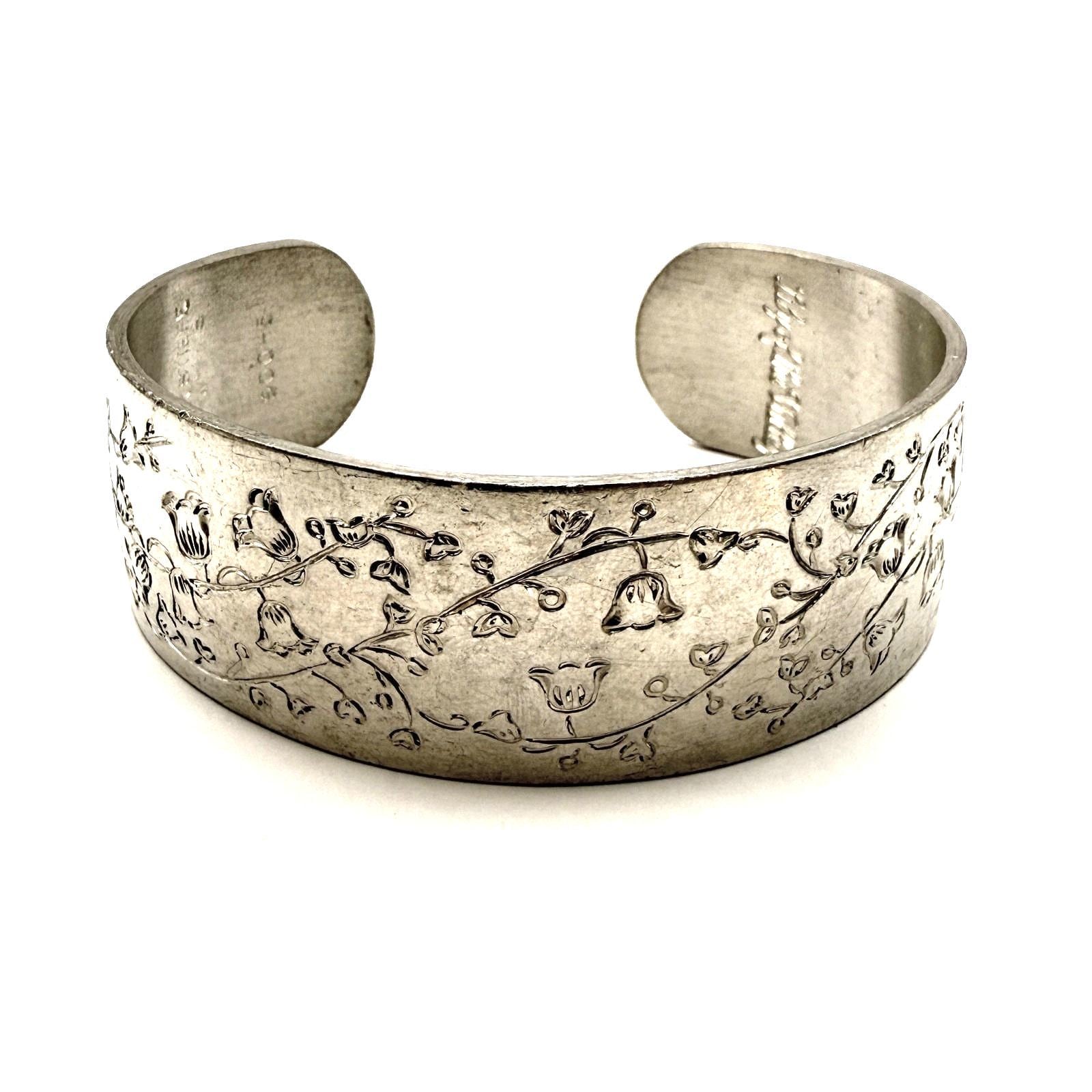 KIRK STIEFF ヴィンテージ 彫刻ブレスレット 3個セット Kirk Stieff Pewter Bracelet - Etsy
