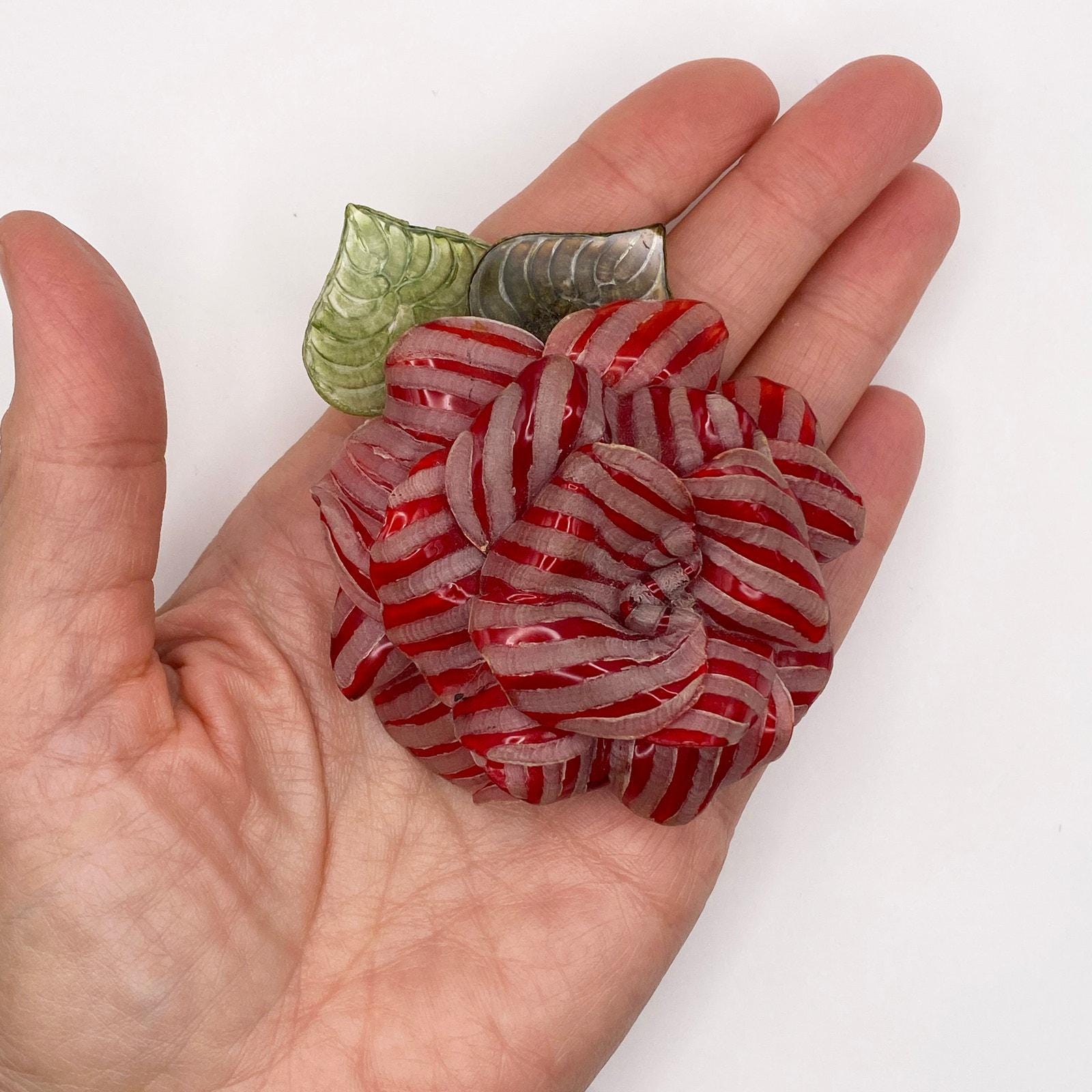 大ぶりFABRICE PARIS ブローチ Fabrice Paris Vintage Artisan Resin Flower Sculpture Pin