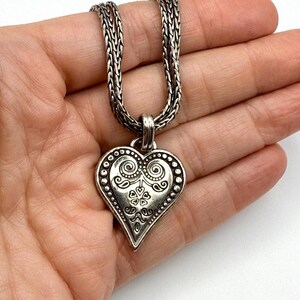 BRIGHTON FRENCH QUARTER Herz Anhänger Dreibettzimmer Kette Halskette Silber überzogen 43 cm Bild 2
