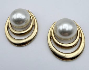 BLUETTE Shoe Clips Faux Pearl Mid-Century Vintage Made in France Goldtone Bridal