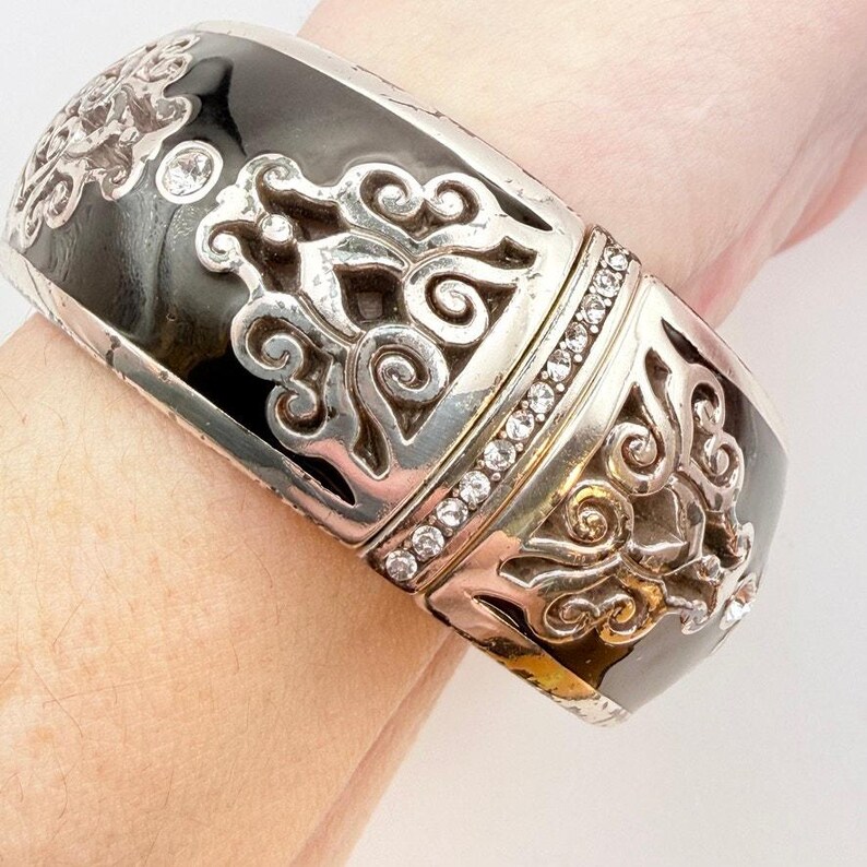 BRIGHTON Retired DYNASTY Hinged Bangle Bracelet Silver Crystal Black Enamel 7" image 5
