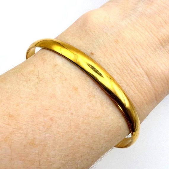 Vintage 14K Solid Gold Round Bangle Bracelet Eleg… - image 4