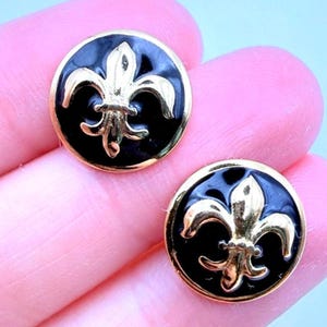 BRIGHTON My Flat In London Ohrstecker Biene Ziemlich Schwarz Fleur-De-Lis Goldton