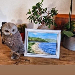 Spiaggia irlandese con pittura ad acquerello