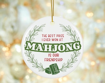 Enfeite de Amizade Mahjong: Lembrança de Natal em Cerâmica
