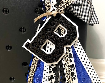 Initial Bag tag, bag charm, acrylic bag tag, initial tag, Bogg Bag accessories, Bogg bag charm bit, pool bag, bogg bag tassel, bogg bag