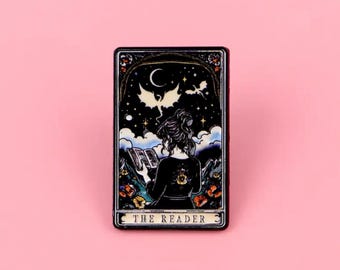 The Reader Tarot Enamel Pin – Fantasy Book Lover Pin Badge