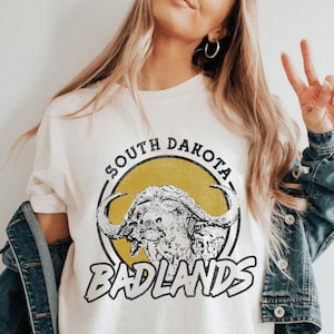South Dakota Shirt - Badlands - Retro Badlands - Distressed Buffalo - Nature Shirt - Unisex Garment-Dyed Comfort Colors T-shirt