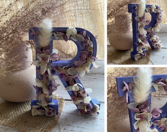 Flower letter - Pearl purple - Baby's room decoration / Birth gift