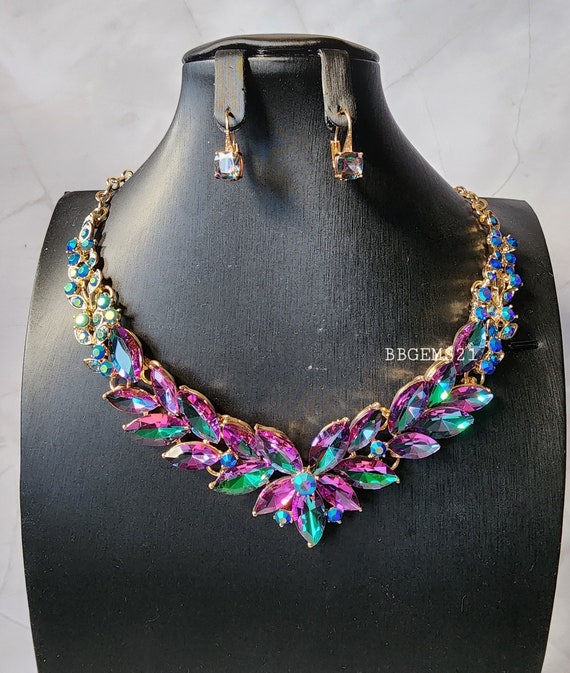 Ravishing Multicolored Rhinestone Statement Necklace Set