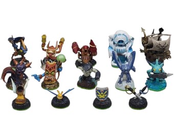 Skylanders Spyro&#39;s Adventure Lot of 14 Character Figures