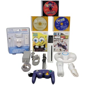 Nintendo Wii White Console RVL-001 with Games & Accessories
