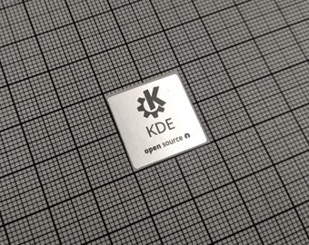 コンピューターケース用 シルバー＆ブラック KDE Linux ステッカー 5枚