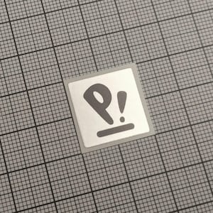 5 x Silver & Black Pop!_OS Linux-klistermärken till datorhöljet