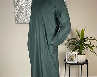 Men’s Forest Green Omani Thobe Jubbah