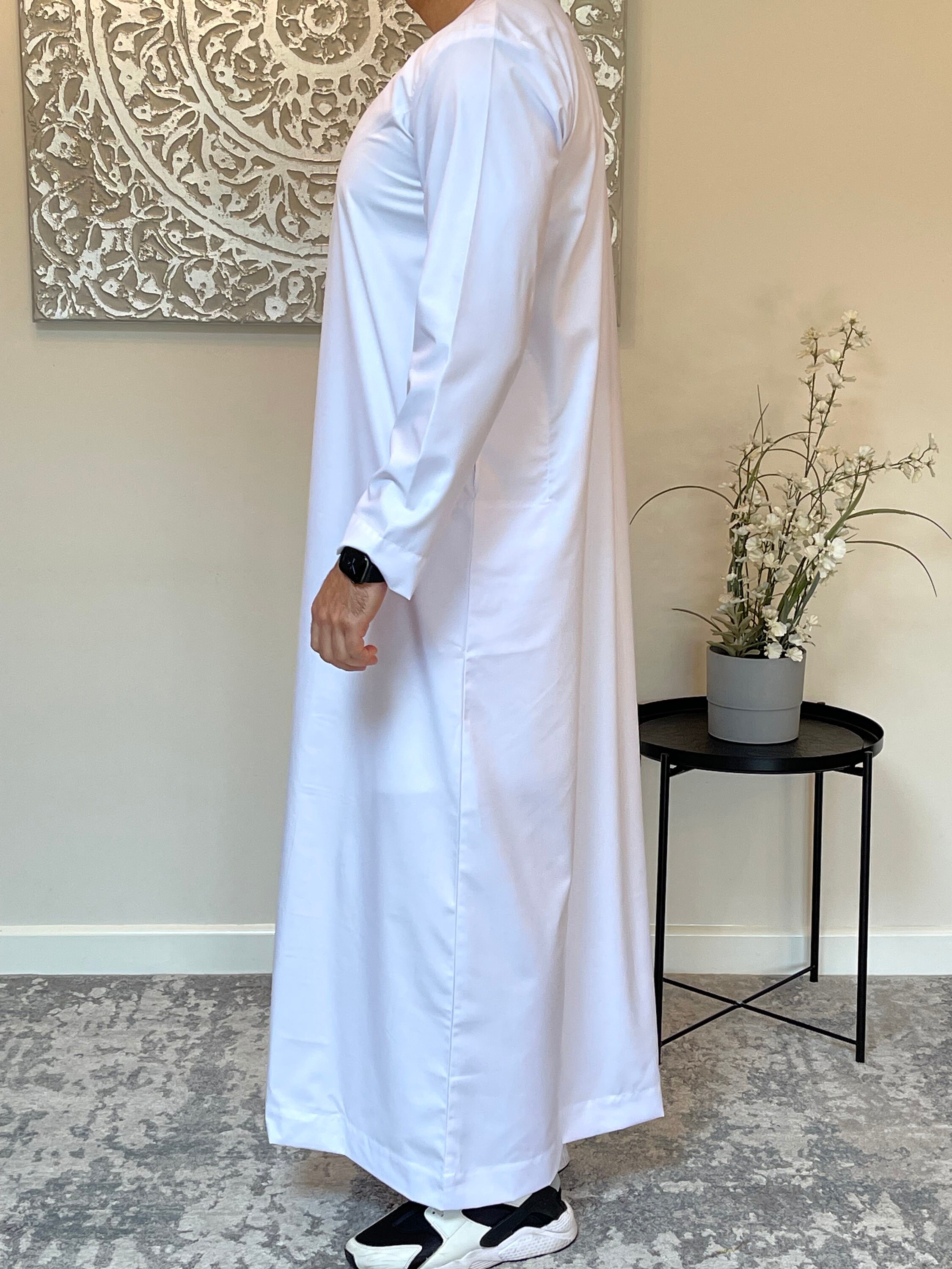 Men's White Omani Thobe Jubbah - Etsy