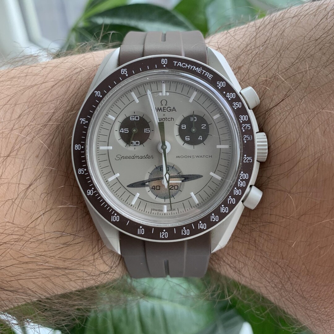 MoonSwatch strap cinturino marrone in silicone di alta qualità