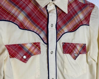 17. Vintage Border Town shirt; plaid; piping; pearl snaps; size 5/6