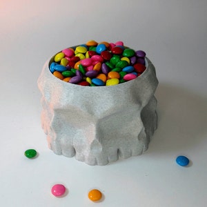 3D Printed Skull Bowl: Halloween Candy Dish or Succulent Planter
