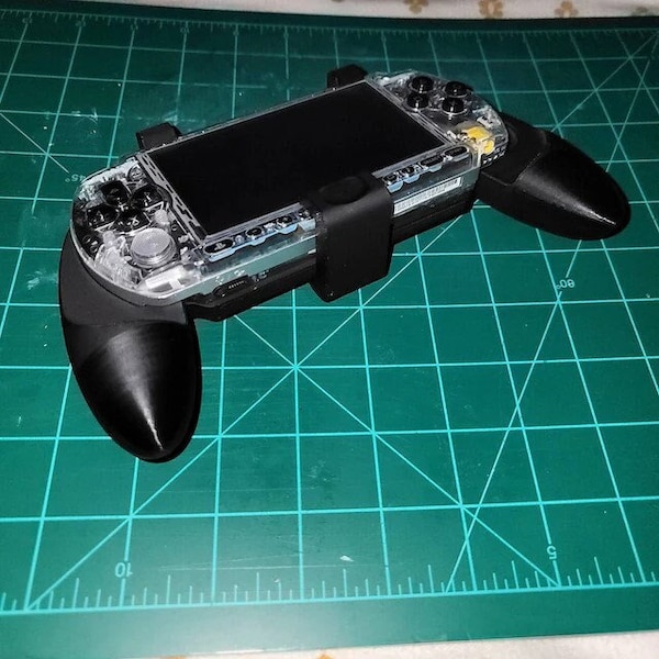 Sony PSP 2000 Comfort Grip Ergonomic Handheld Controller PSP 3000 Playstation