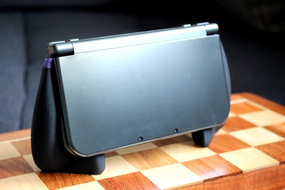 3D Printed Comfort Grip for Nintendo New 3DS XL Handheld