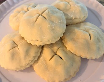 Old-fashioned Raisin Filled Cookies (One Dozen) Holiday Treats Vintage Cookies Freshly Made