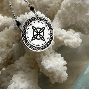 Witches Knot Necklace, Magic Knot Witch Charm Witch&#39;s Star Magic Wicca Wiccan pendant Sterling silver, with moon and stars