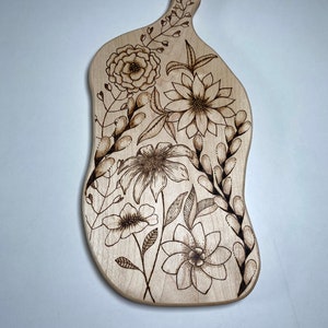 Handmade Charcuterie Board - Pyrography Zentangle Flowers Design - Hand Woodburned - mid-size