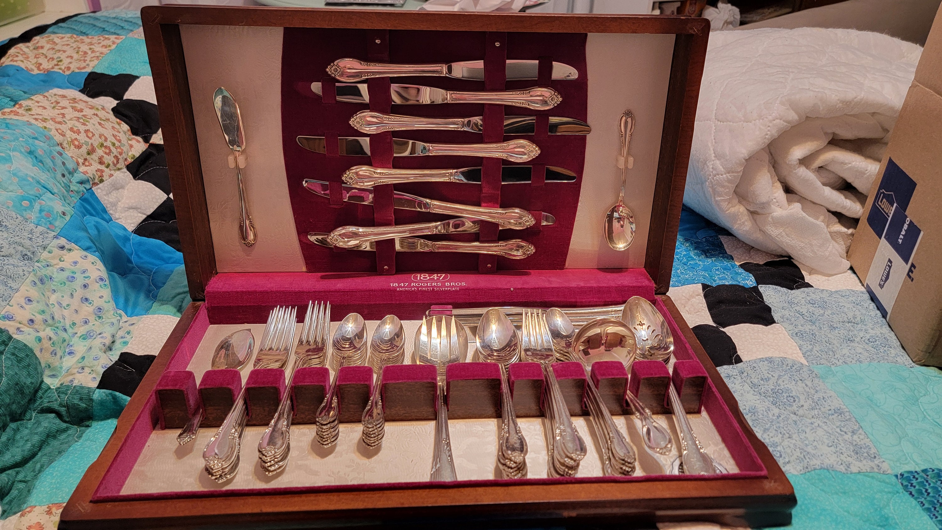 78 Piece Vintage 1847 Rogers Bros Silver Plated Flatware