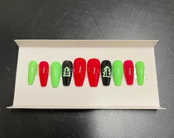 Adult neon tree nails
